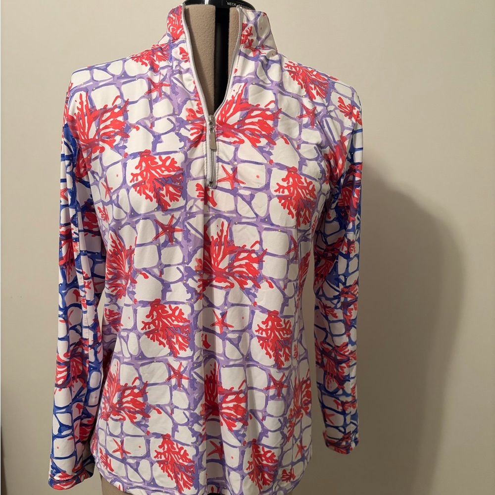 Lulu-B White and Red Coral Print Top